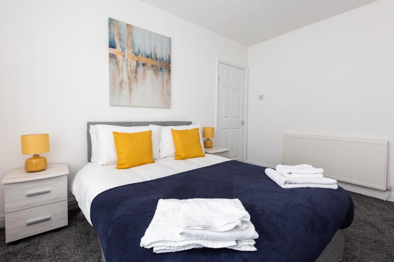 Connaught House - Wi-fi, Parking, Contractors